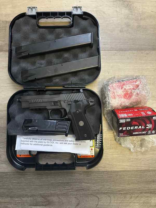 SIG SAUER P226 LEGION 9MM/ PACKAGE DEAL 