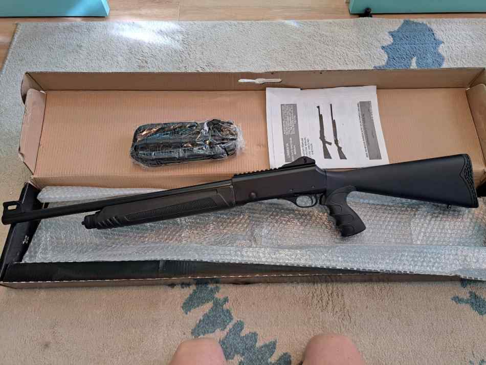 Like New Linberta Semi-Auto 12ga 20&quot; 4+1