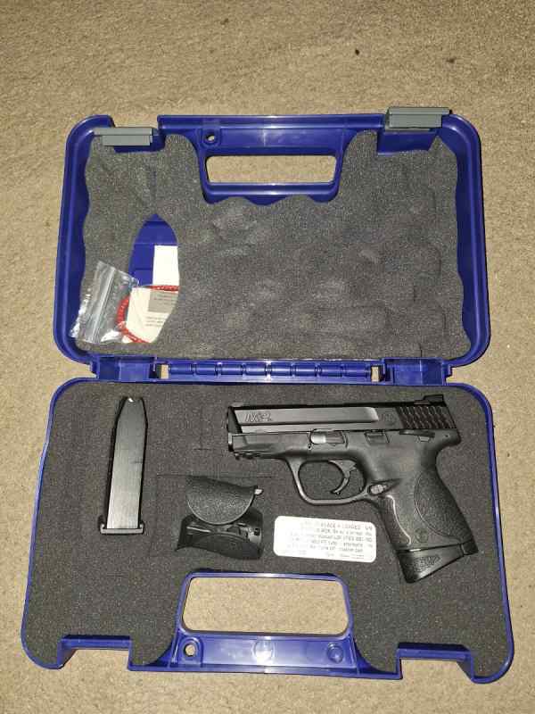 M&amp;P 9c &amp; PSA KS 47 7.62x39mm pistols f/s, f/t.