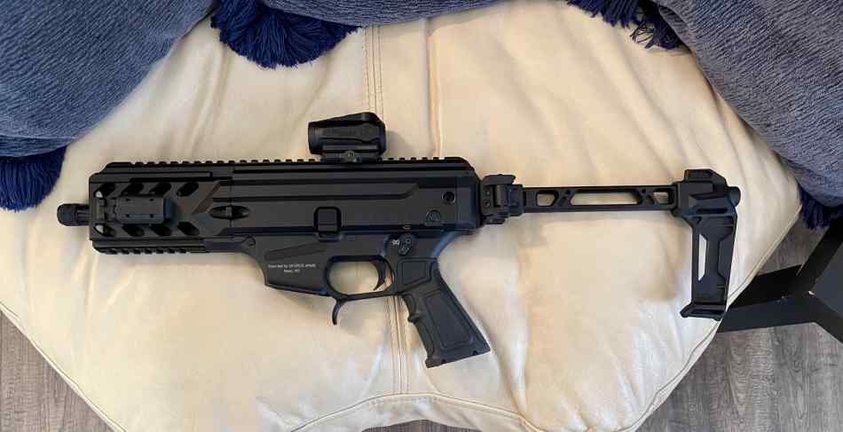 GForce Blade 6, optic, Dual Folding Brace Scorpion