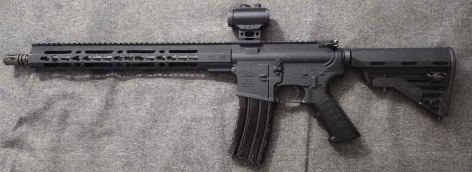 **Anderson AR15 W/ Optic**