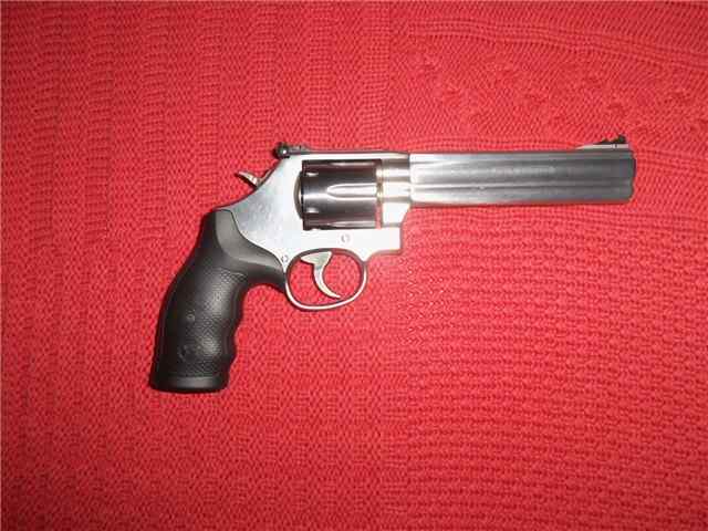 Smith & Wesson 686.2.jpg