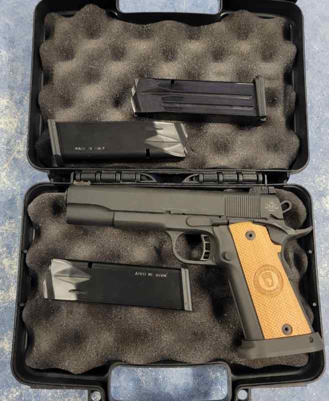 Rock Island Armory M1911 A2 Tact II