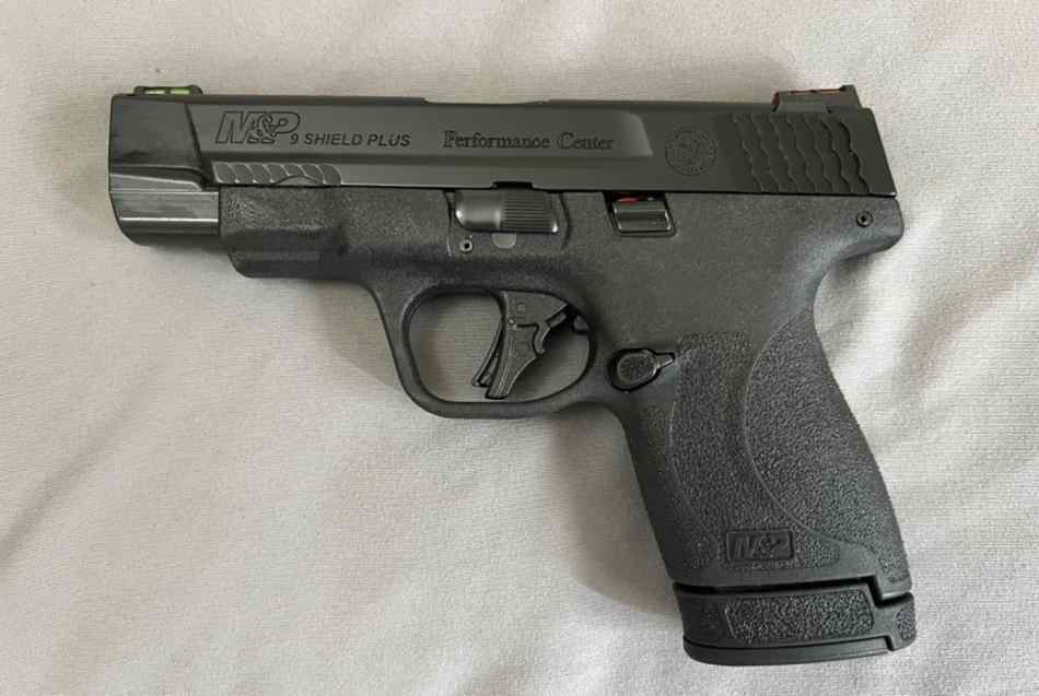 Smith&amp;Wesson Performance Center M&amp;P9 Shield Plus 