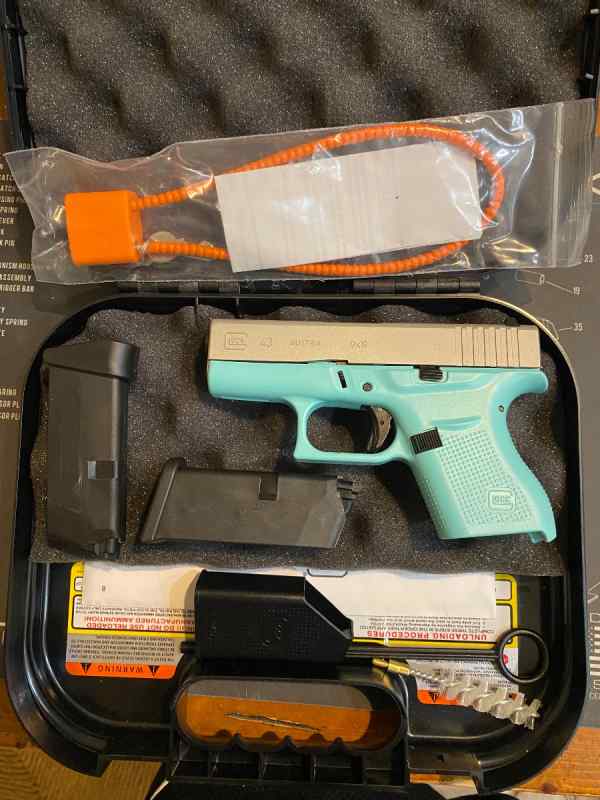 Glock 43 Tiffany blue