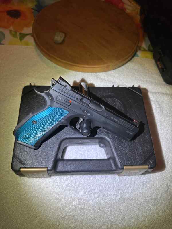 CZ Shadow 2 9MM BNIB with all factory stuff