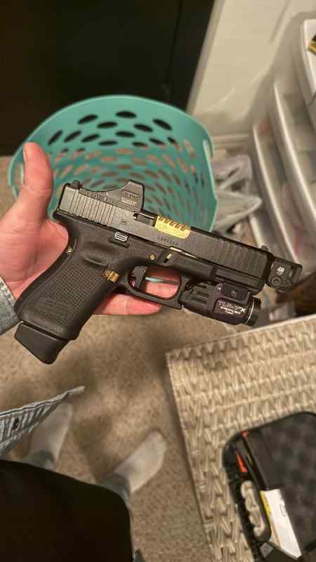 Glock 19 Gen 5 MOS, Holosun SCS, Comp, TLR