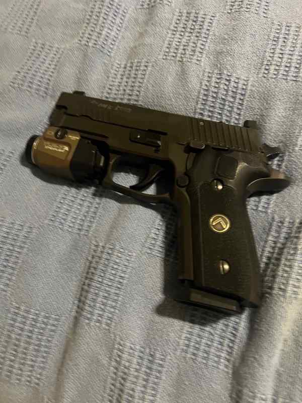 Sig p 229 legion 