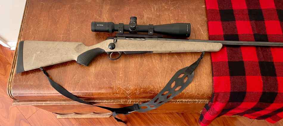 Tikka 300 win mag + Vortex viper Scope