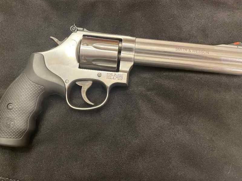 S&amp;W 686 Plus 6”