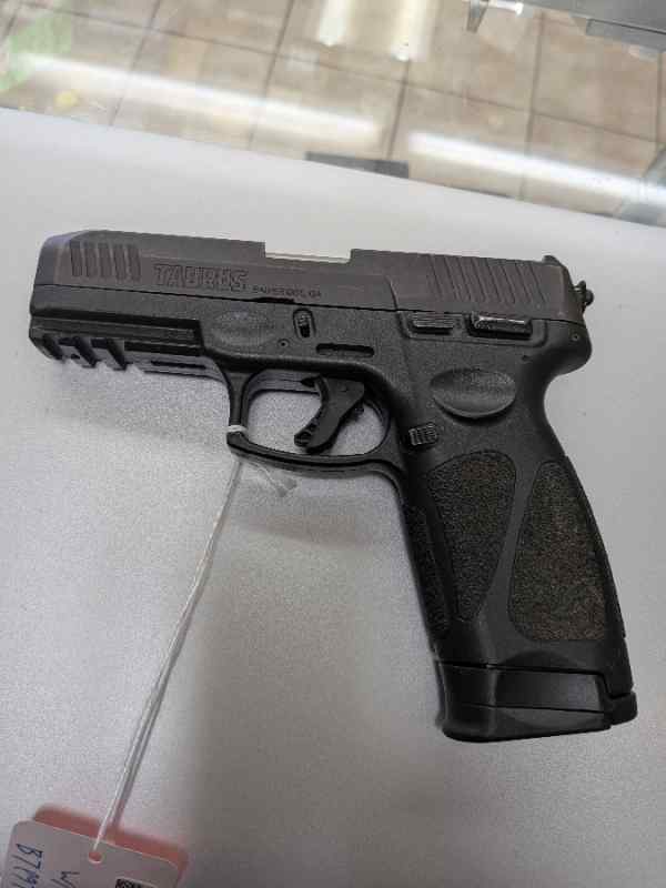 Taurus G3 9mm Full Size Pistol w/1 Mag