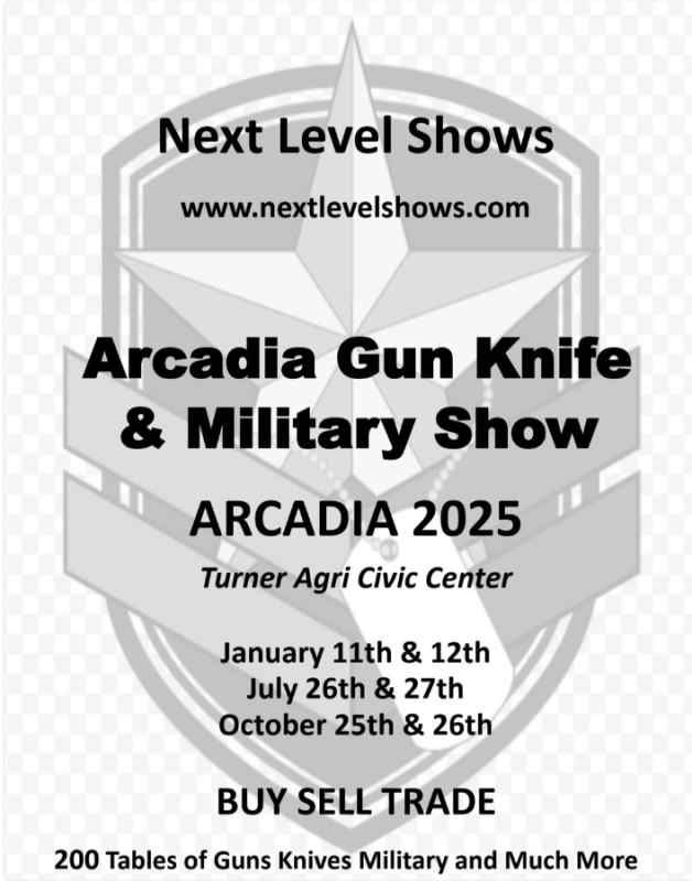 Arcadia gun knife and military show 