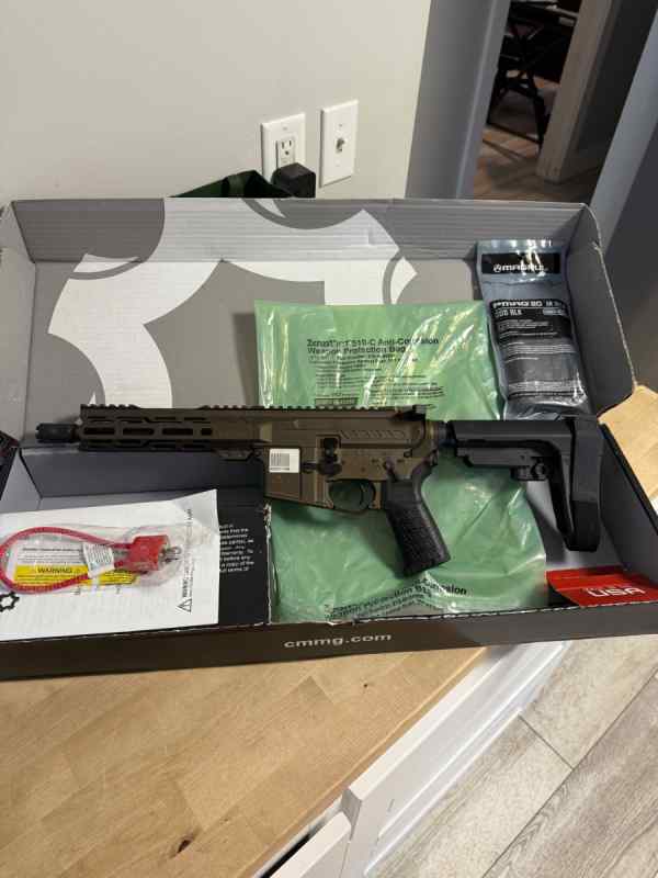 CMMG Banshee 300BLK 8” BNIB