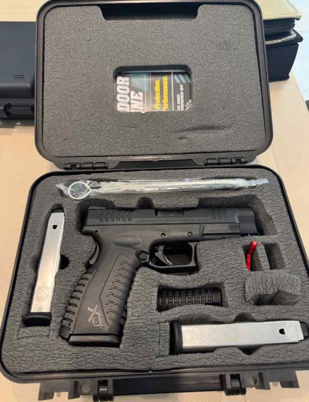 Springfield XDM 10mm 4.5”