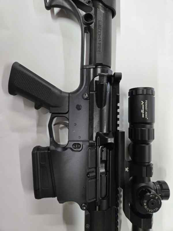 AR10 2.jpg