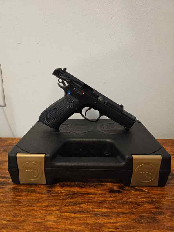 CZ 75 SP-01