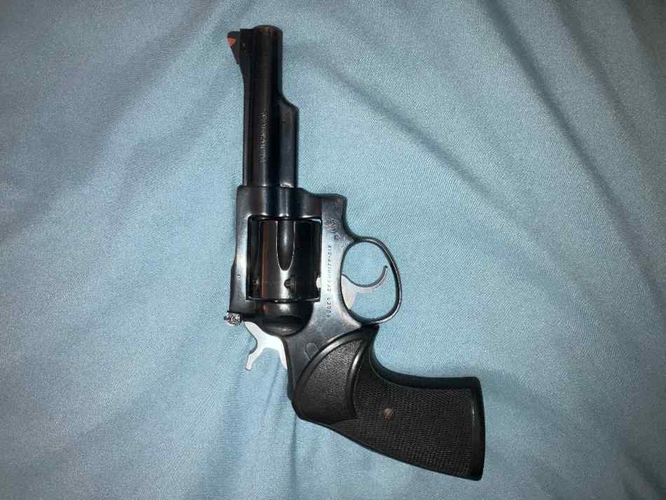 Ruger security six, 357 Magnum