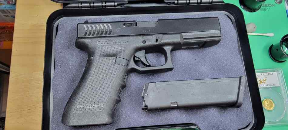 Rare Glock 17 RTF2 Fish Gills Slide 