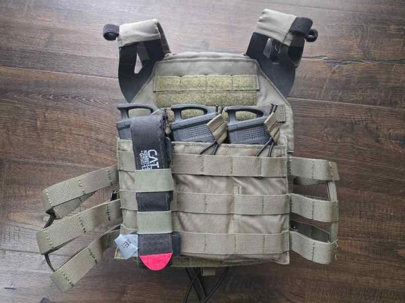 Crye JPC Plate Carrier and Highcom 4SAS7 Plates