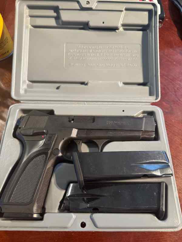 BROWNING BDM 9MM 3 MAGS W/BOX