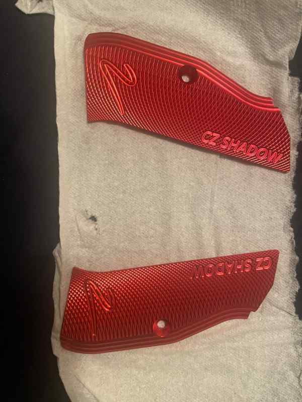 Cz Shadow 2 red Aluminum Grips