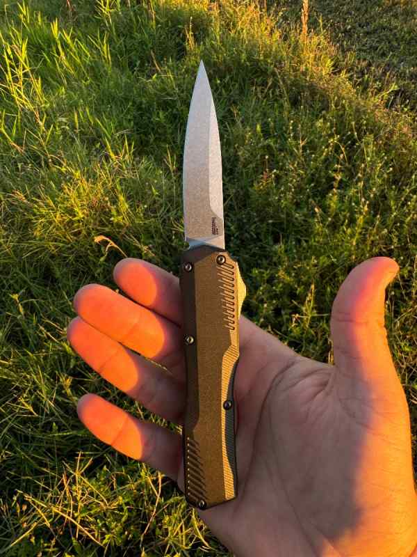 OTF Kershaw Livewire MagnaCut Knife