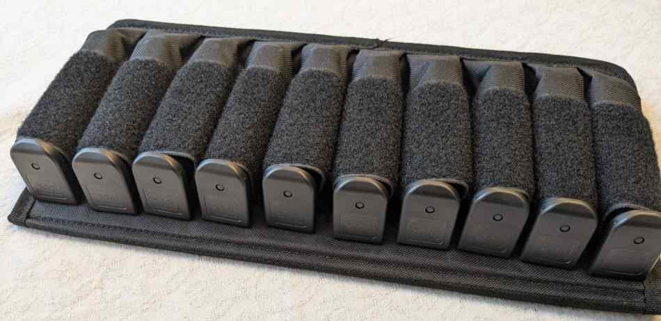 GLOCK 19 Gen 5 TEN (10) OEM Magazines with Pouch 