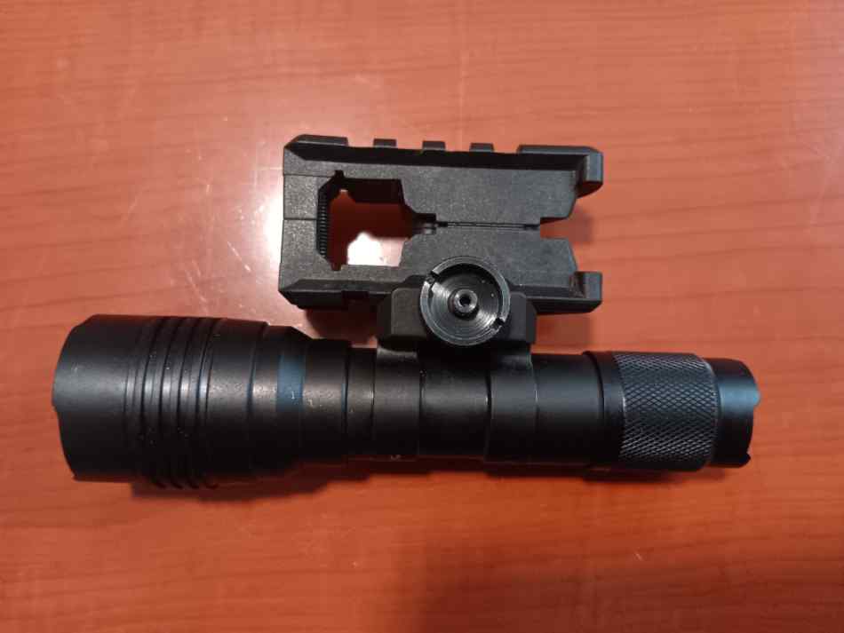 Streamlight scout light with A2 mount