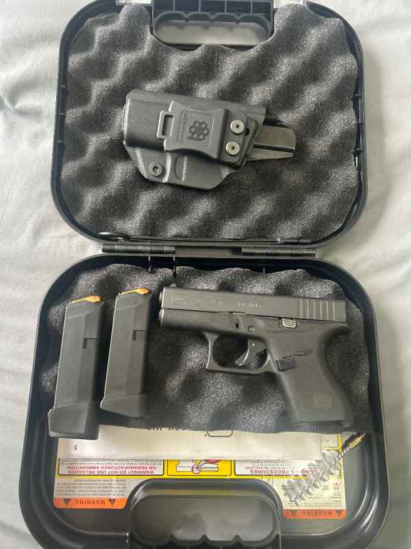 Fs:Glock 42 