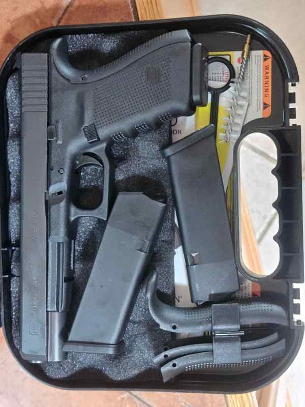 Nice Glock 40 Long slide.  