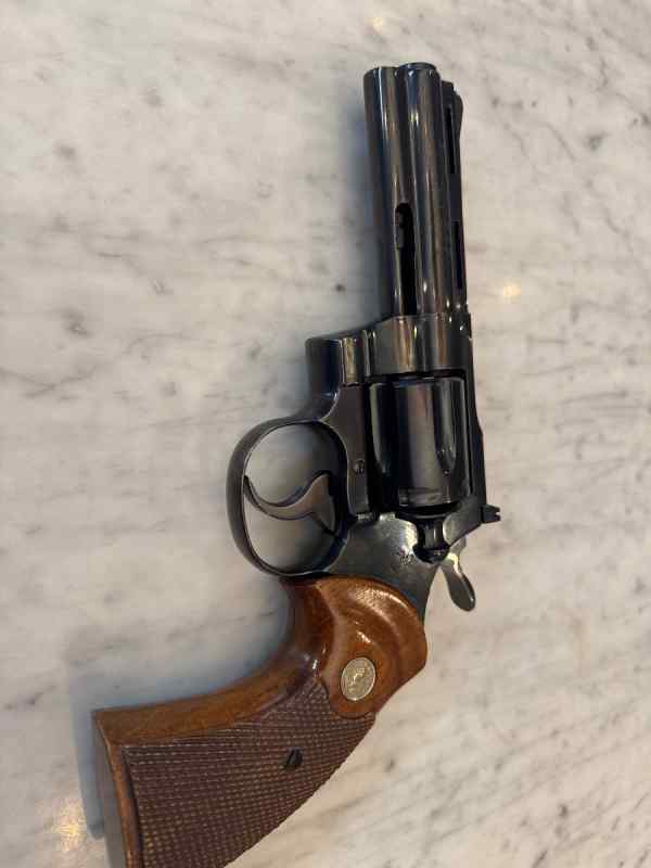 Colt Python 4” 357 - 1969 pristine (dropped pric