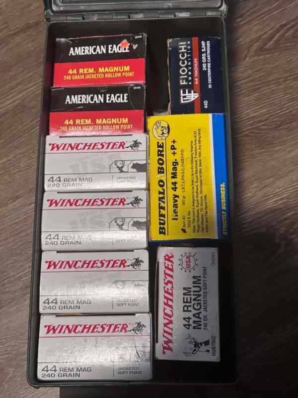 407 rounds 44 Magnum Lot of Ammunition - Hunting 