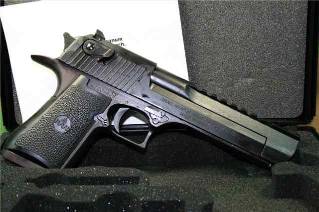 DESERT EAGLE MK IXI 50AE.6.jpg