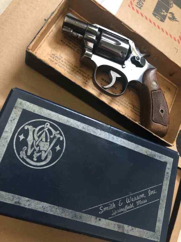 Smith Wesson Model 10-5, 2&quot; Police .38 Special 