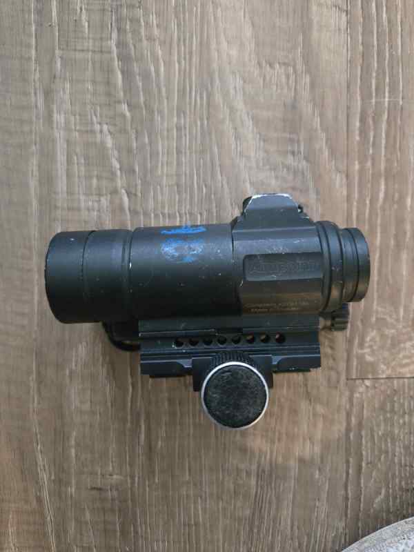 Aimpoint Comp M4