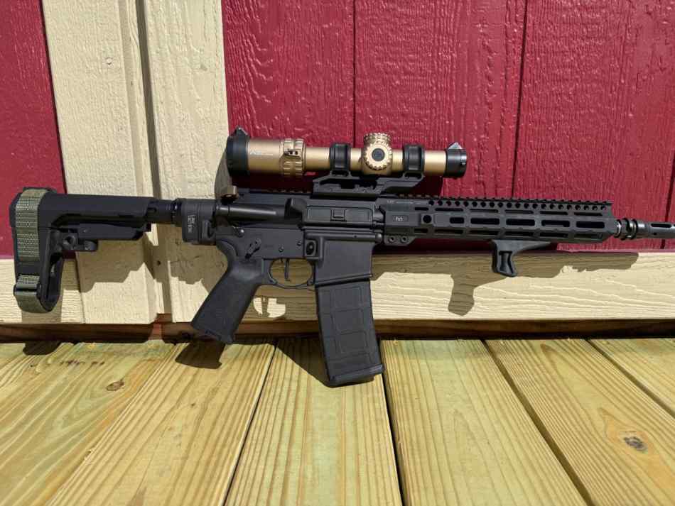 11.5 AR15 Pistol