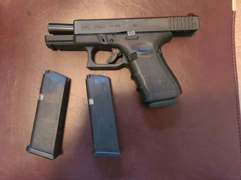 Glock 23 Gen 4 40 S&amp;W [Sale Pending]