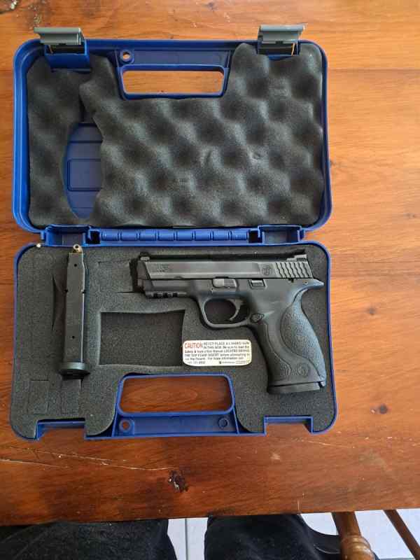 M&amp;P 40 GEN1 WTT