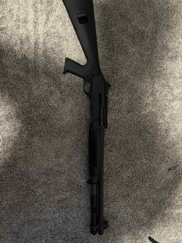 Benelli M4 12G