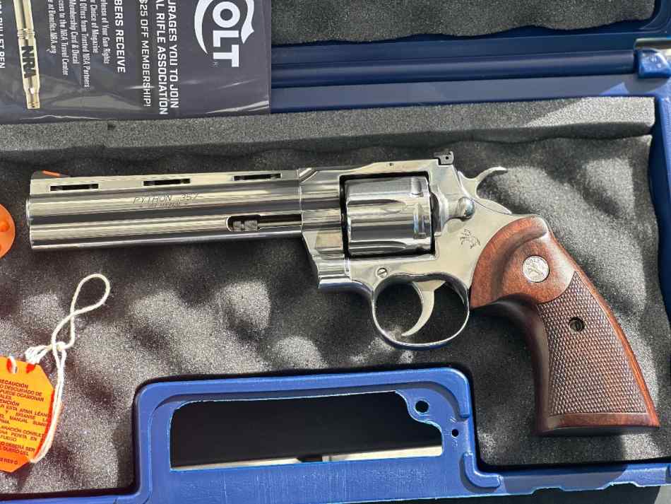 Colt Python 357 Mag 6 inches 