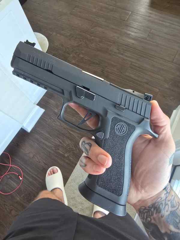 Sig Sauer P320 X5 Legion