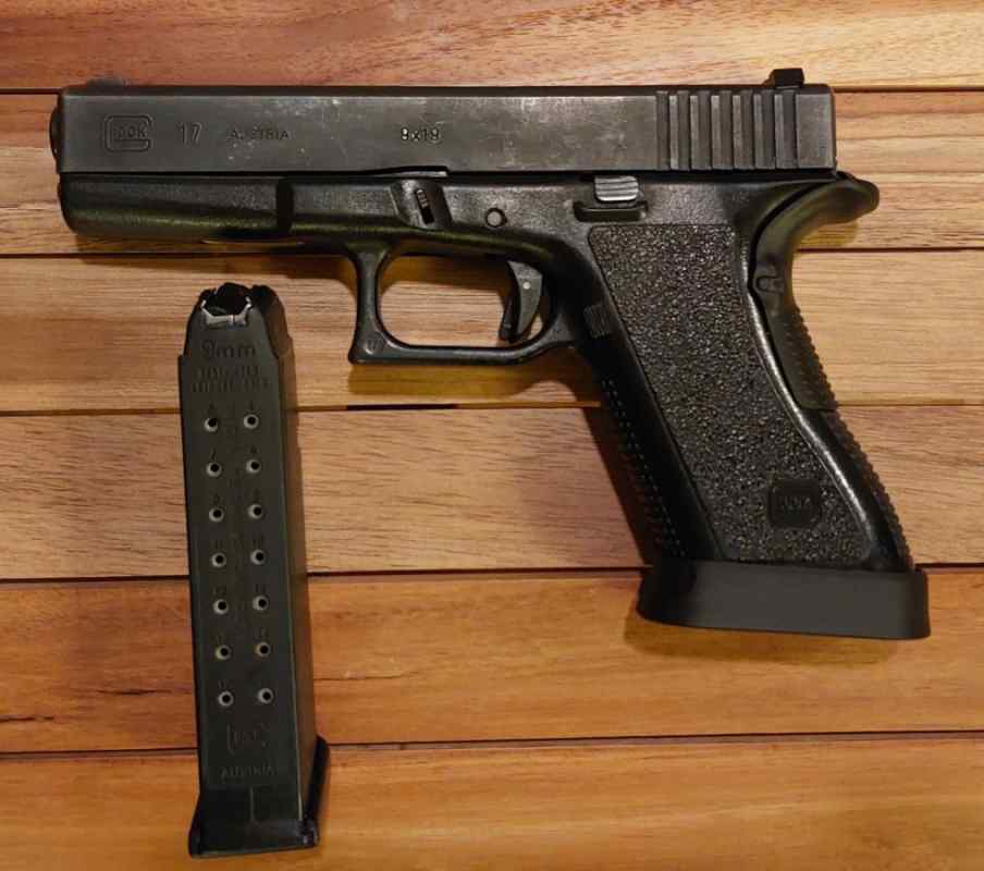 G17 left complete.jpg