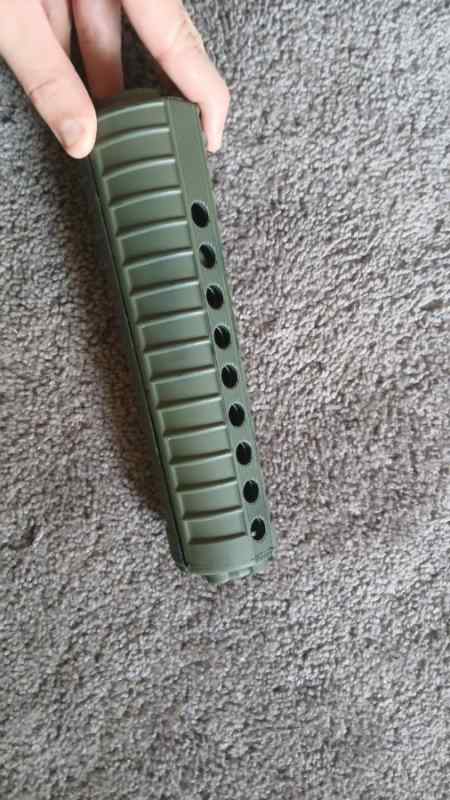 FORSALEmidlengthhandguard3.jpg