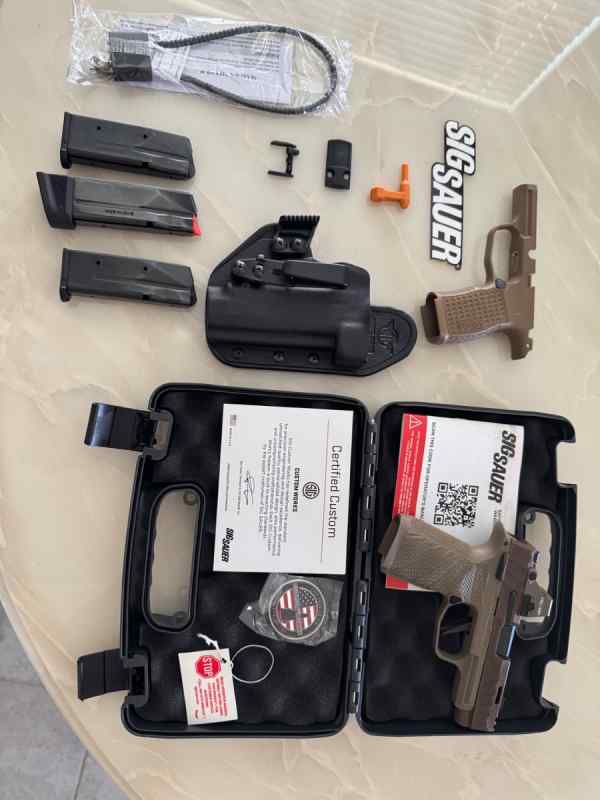 Sig Sauer P365 Spectre Comp Coyote