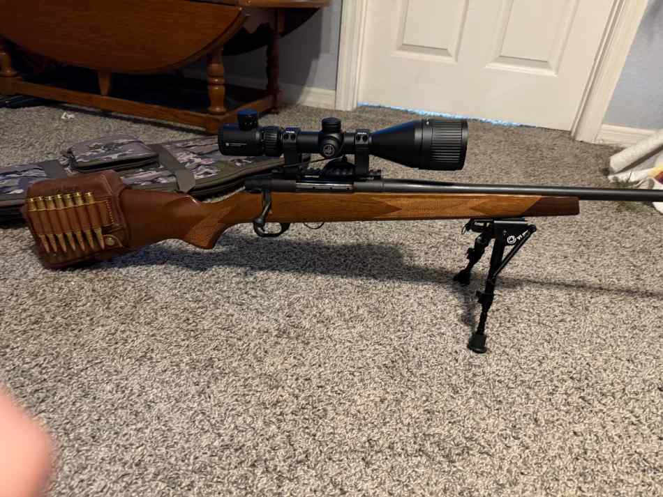 Weatherby Vanguard 300 Weatherby Magnum