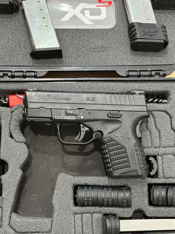 SPRINGFIELD ARMORY XDS45 3.3